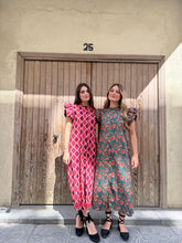 Cargar imagen en el visor de la galería, VESTIDO CAMISERO ESTAMPADO