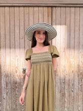 Cargar imagen en el visor de la galería, VESTIDO MIDI KHAKI