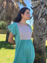 Cargar imagen en el visor de la galería, Vestido Maya
