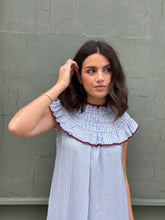 Cargar imagen en el visor de la galería, Vestido Cuello Celeste

